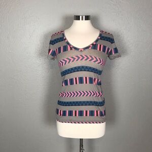 BDG Striped Geo V-Neck Tee Small